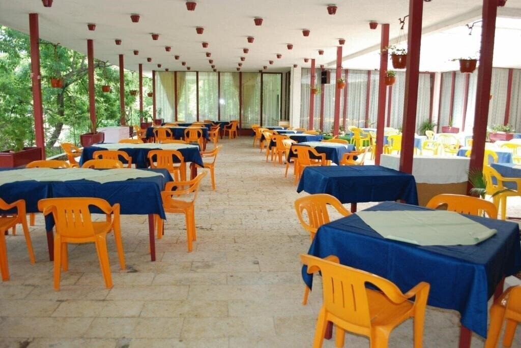 Картинка IHS Hotel Joliot Curie (ex. Frederic Joliot Curie, Joliot Curie, International Home of Scientists Joliot Curie) 3*