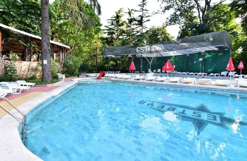 Фотографія Estreya Palace 4*