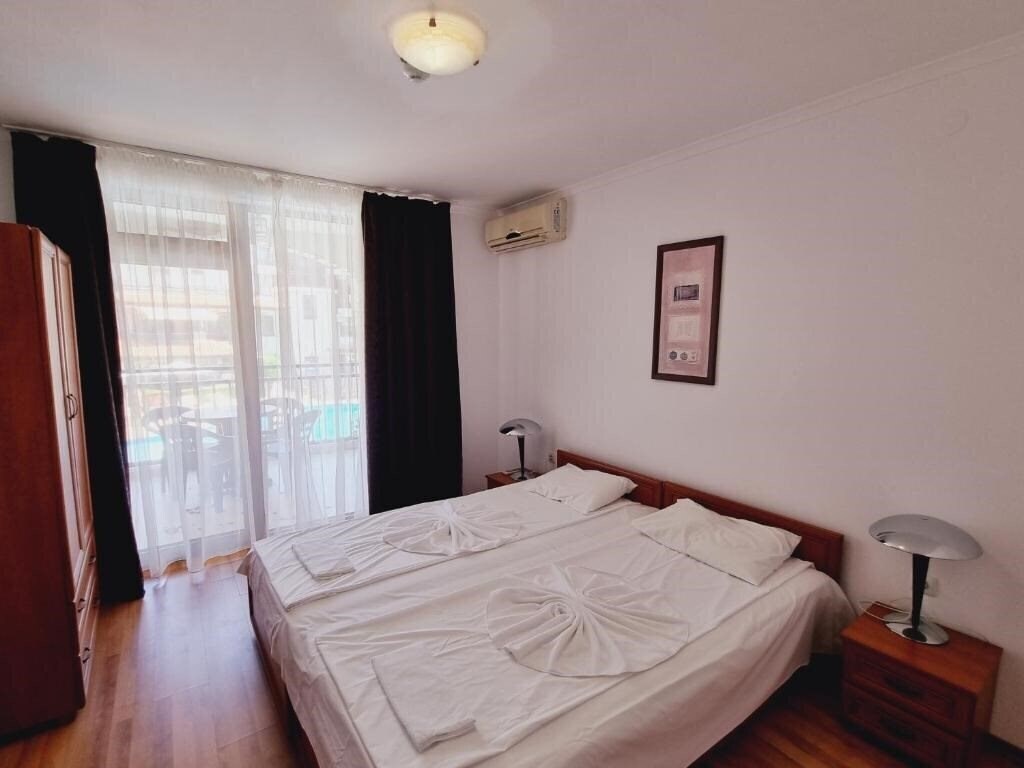 Zdjęcie Aparthotels Arena Sea View 4*