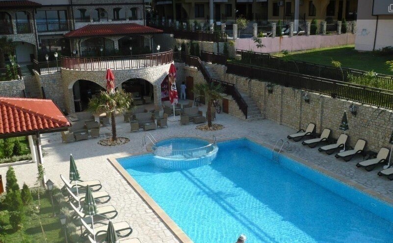 Zdjęcie Amfora First Line 4*