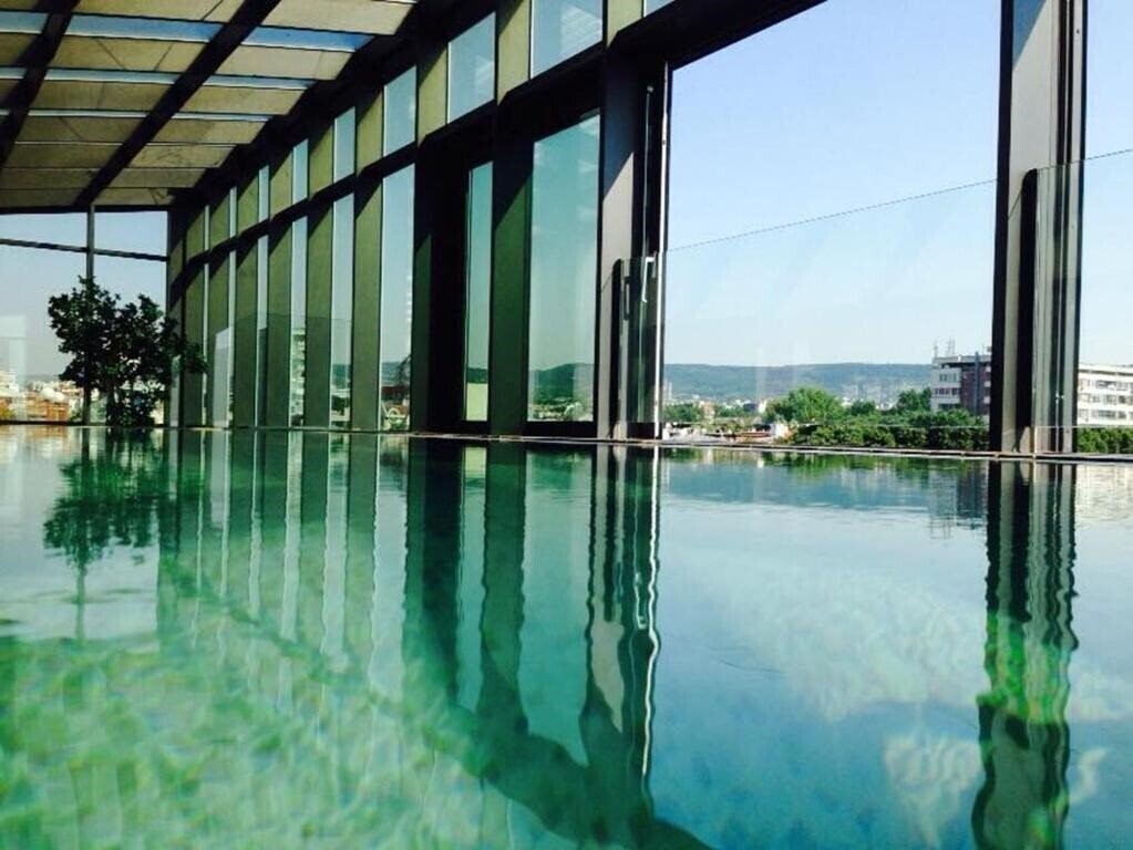 Фото Graffit Gallery Hotel 5*