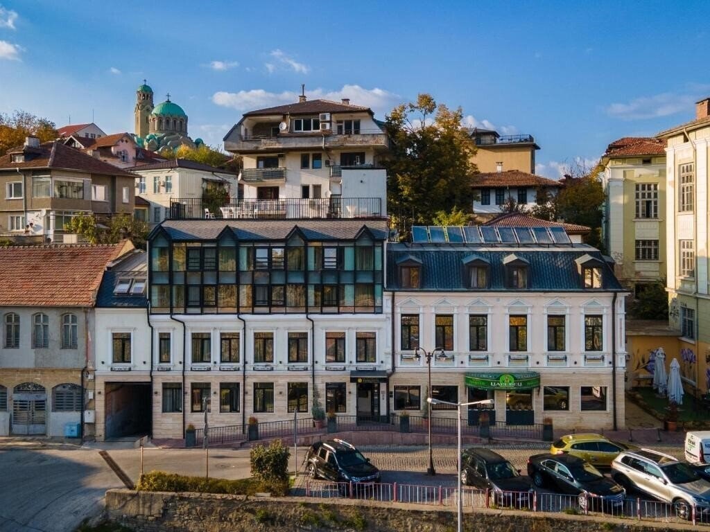 Hotel Tsarevets 2*