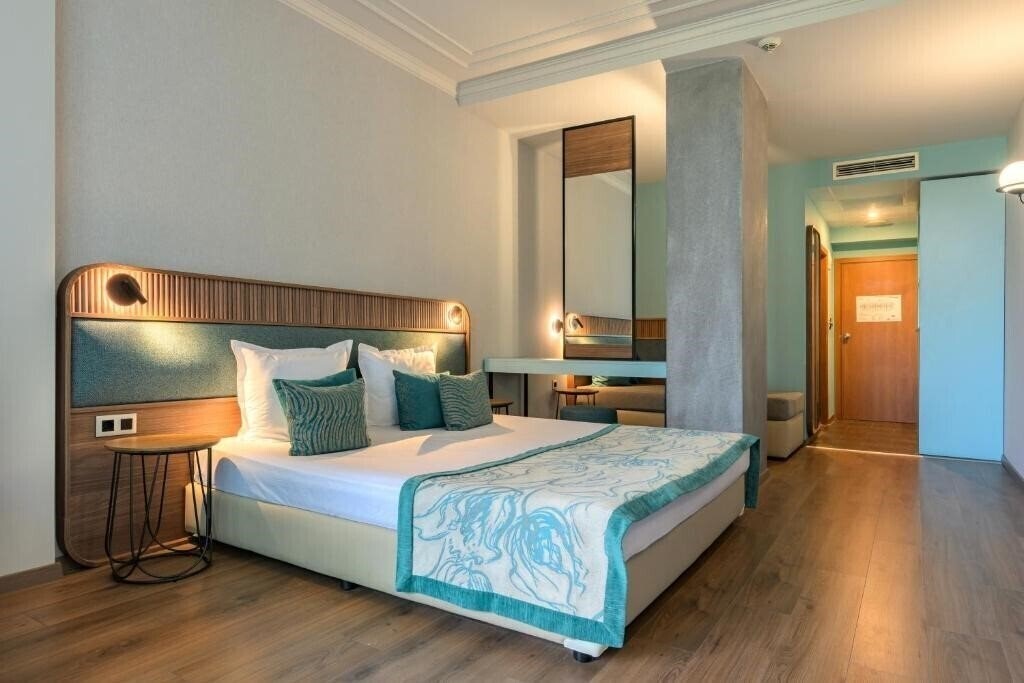 Hotel Kristal 4*