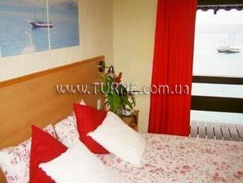 Zdjęcie Angra Fashion 3*