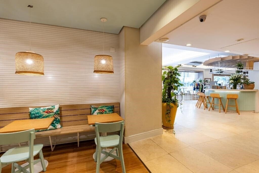 Картинка B&B Hotels Rio De Janeiro Copacabana Forte 3*