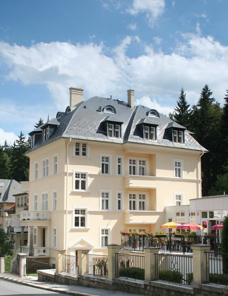 Фотографія Manes Capek 3*