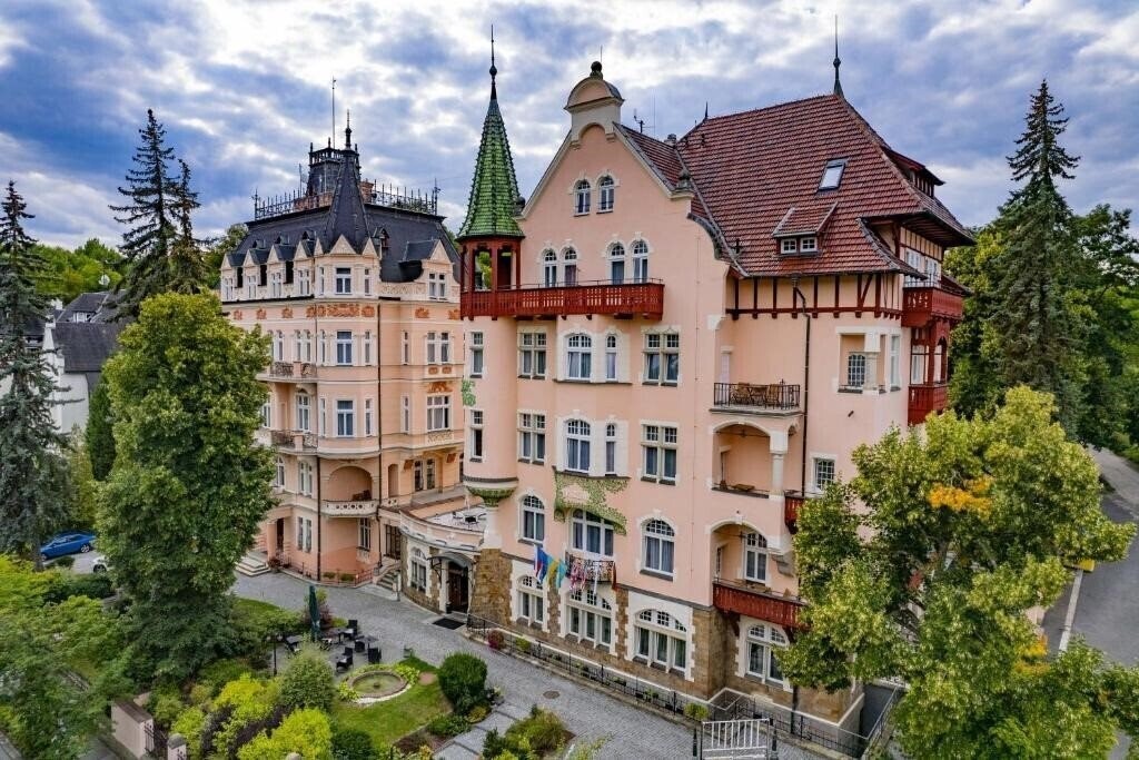 Готель Villa Smetana 4*