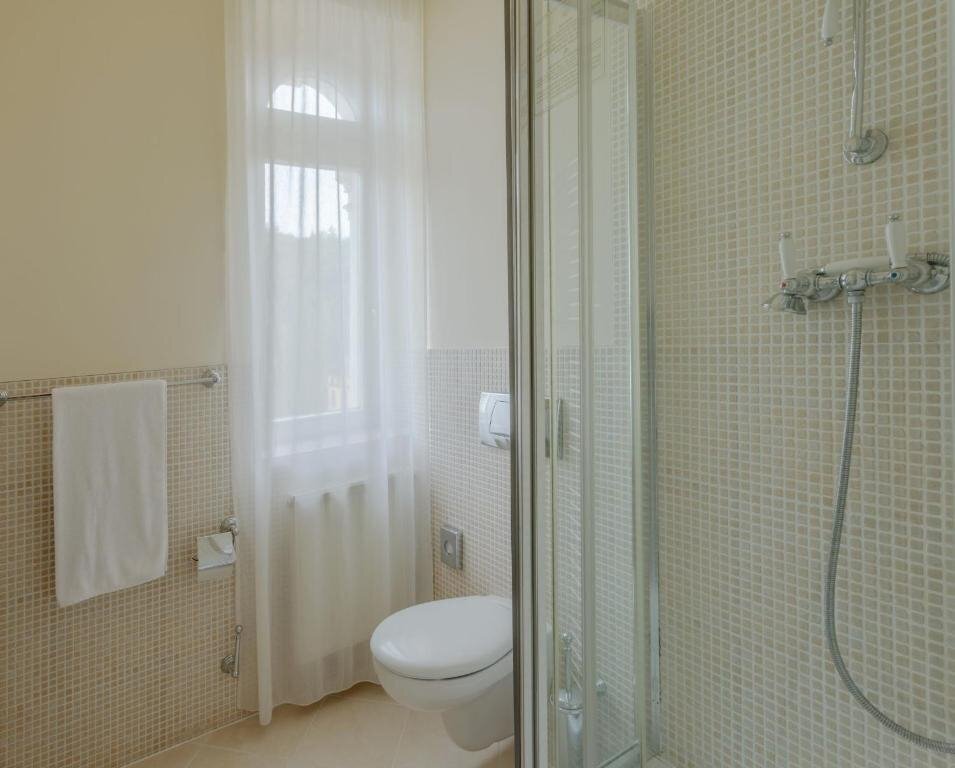 Zdjęcia Sawoy Westend Hotel 5*