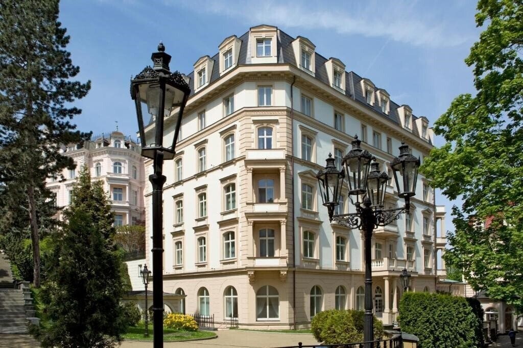 Готель Kralovska Villa 4*