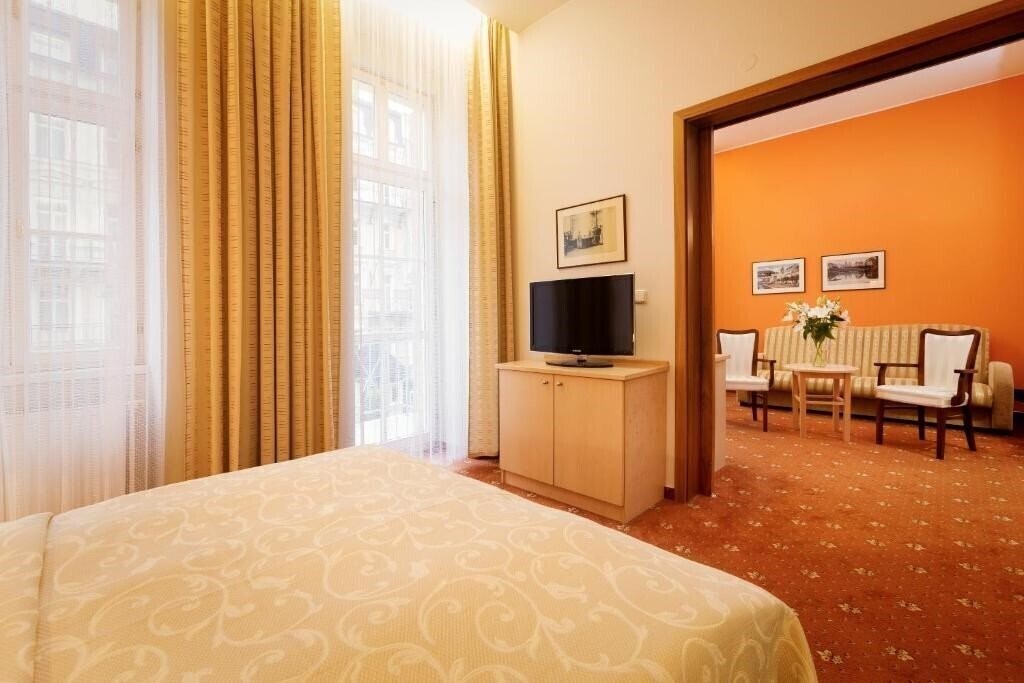 Картинка Venus 4*