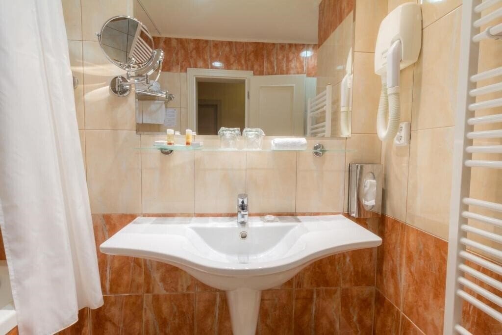 Obraz Ensana Centralni Lazne 4*