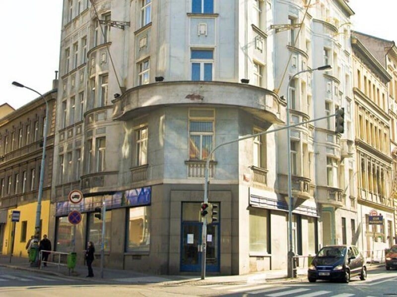 Картинка Gloria 3*