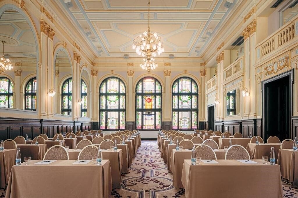 Zdjęcie Kings Court Hotel 5*