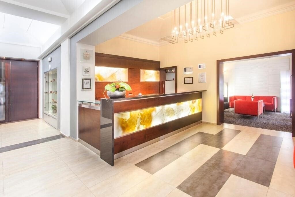 Изображение Hotel Lunik 3*