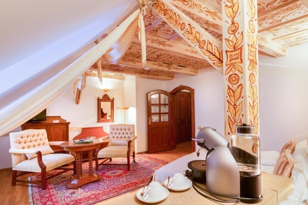 Картинка King Charles 4*