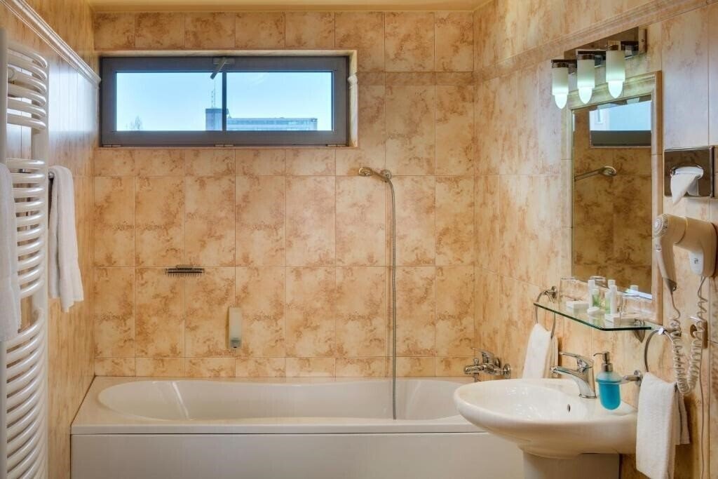 Zdjęcie Oya Hotel 3*