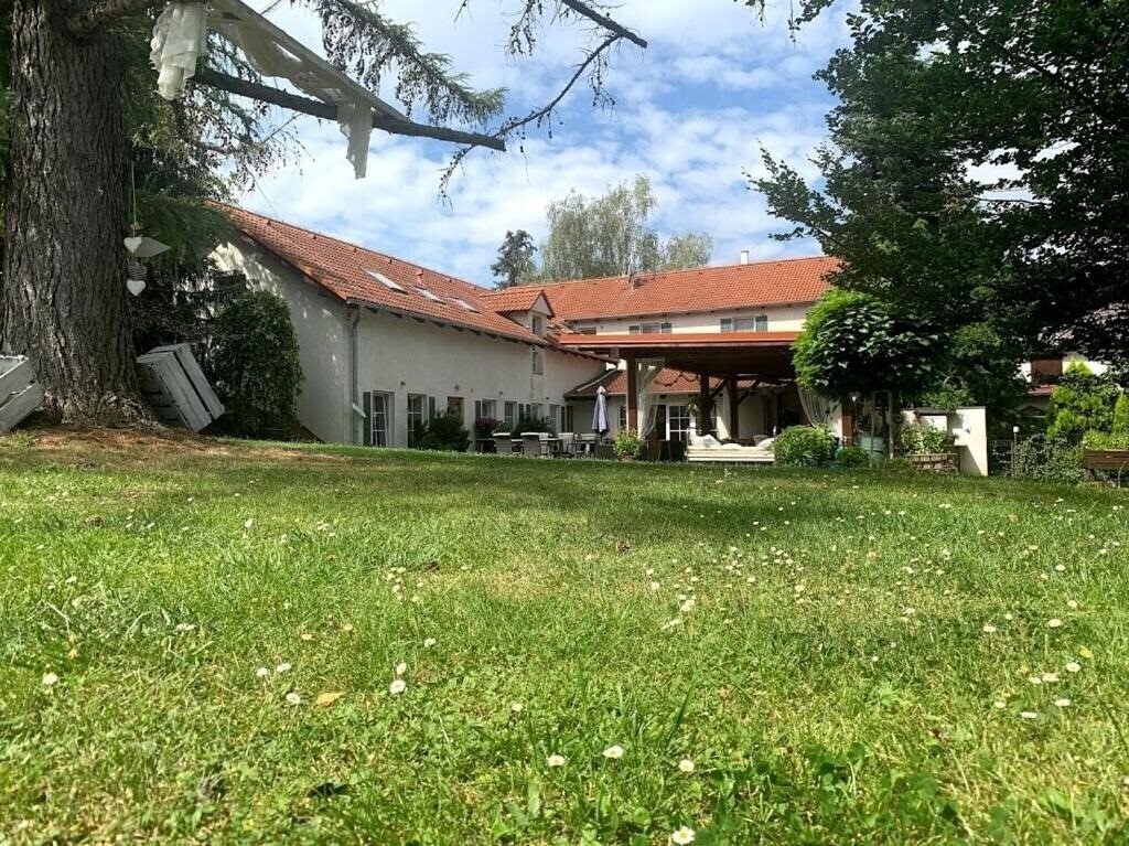 Hotel Alt Pension 3*