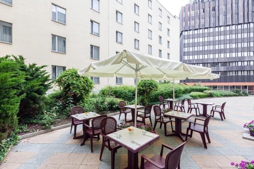 Картинка Ibis Praha Wenceslas Square 3*