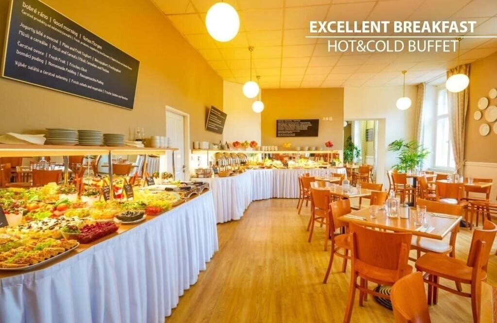 Фотография Metropolitan Old Town Hotel 3*