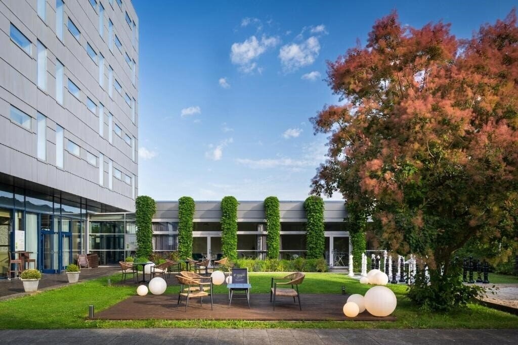 Картинка Holiday Inn Prague Airport 4*