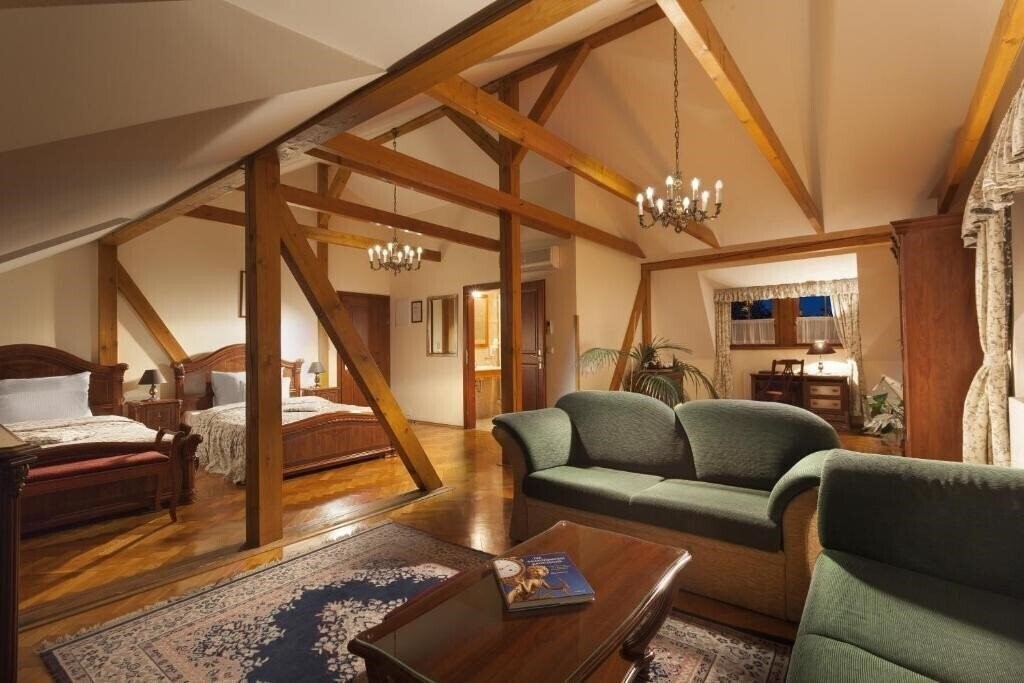 Картинка Constans 4*