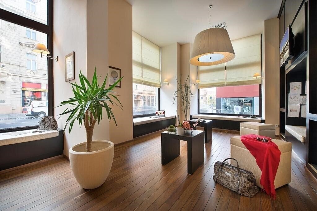 Obraz Suite Home Prague 4*