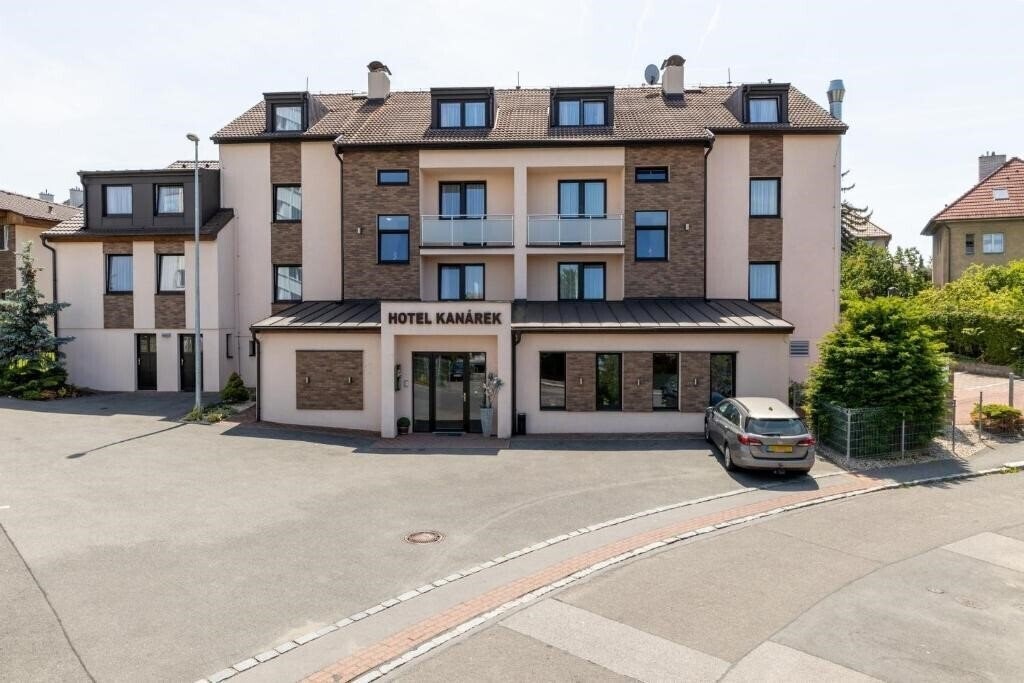 Отель Kanarek 3*