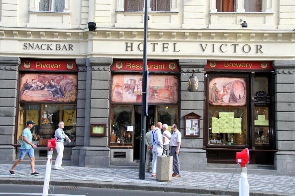 Картинка Victor Praha 3*