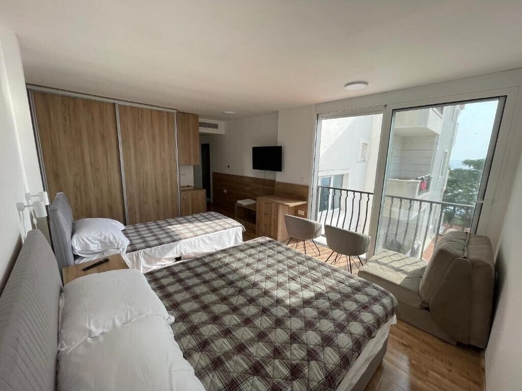 Изображение R Hotel 3*