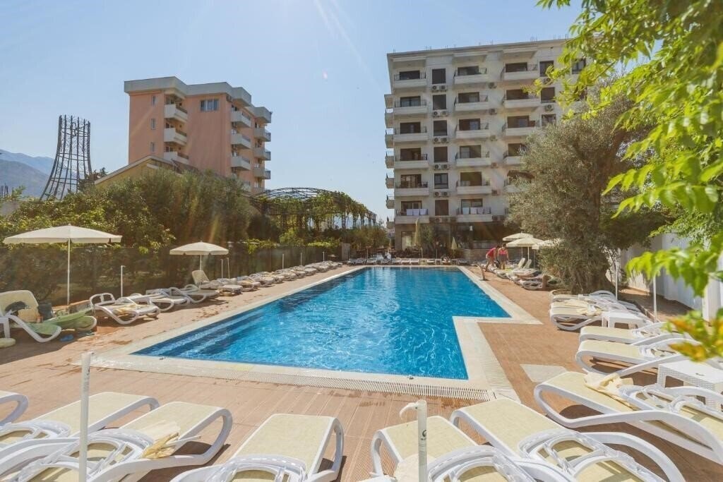 Картинка Hotel Pharos Bar 3*