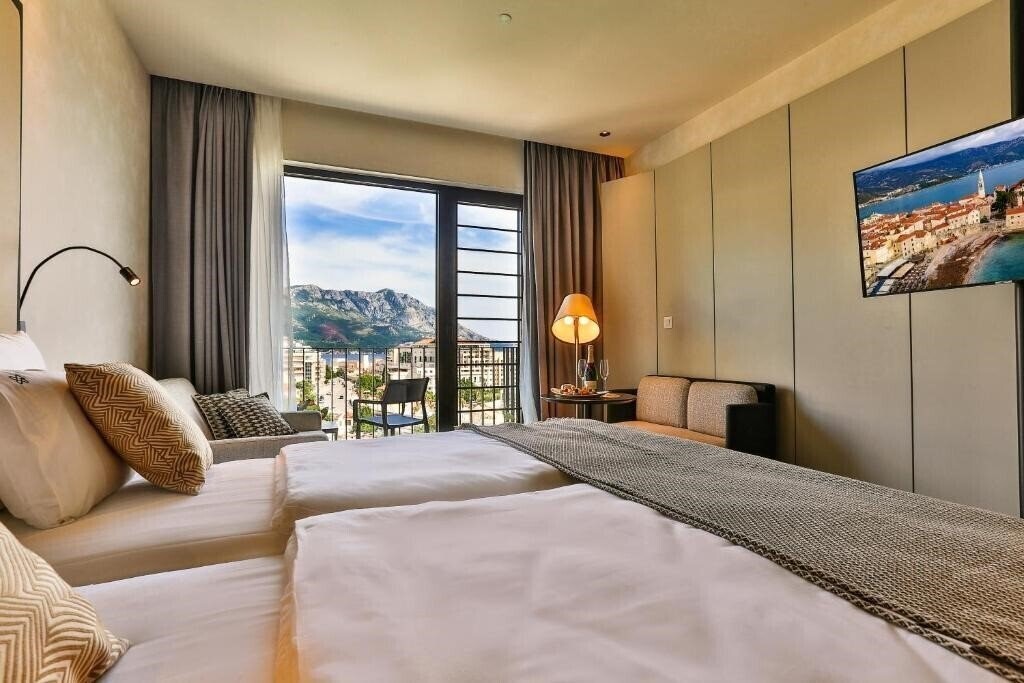 Фото Kalos Hotel 4*