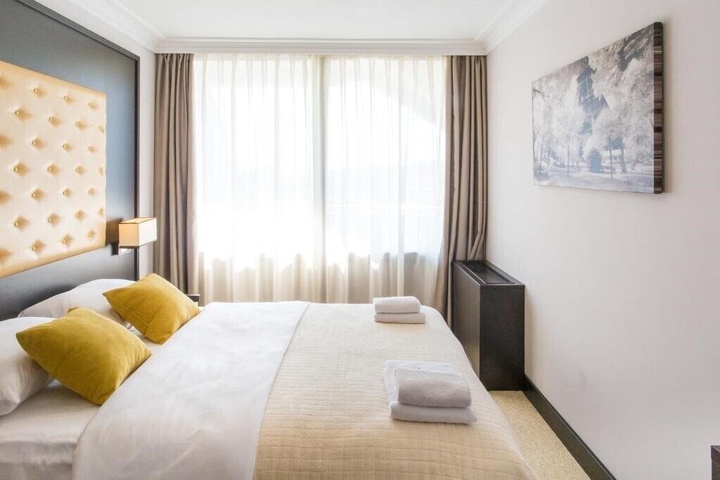 Obraz Hotel Swiss Holiday 4*