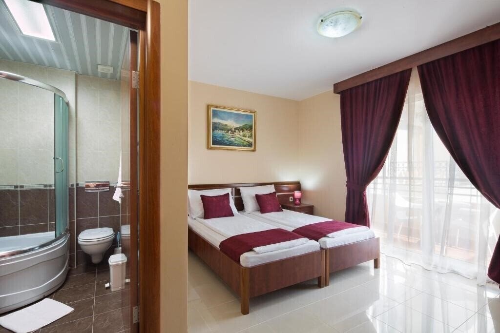 Zdjęcie Apartments Salus 3*