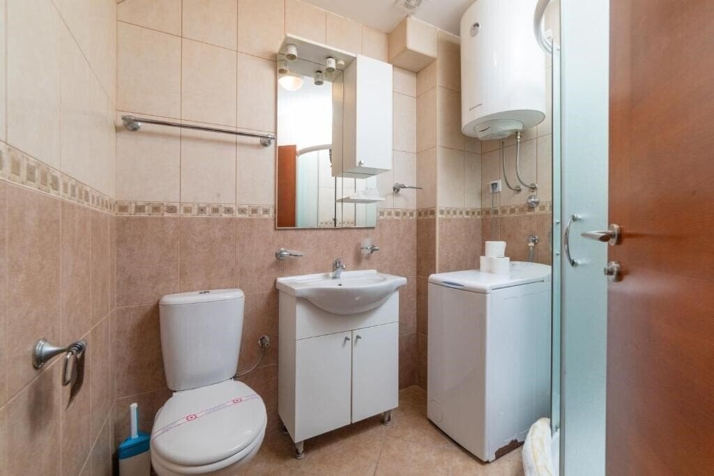 Zdjęcie Jovan Apartments 3*
