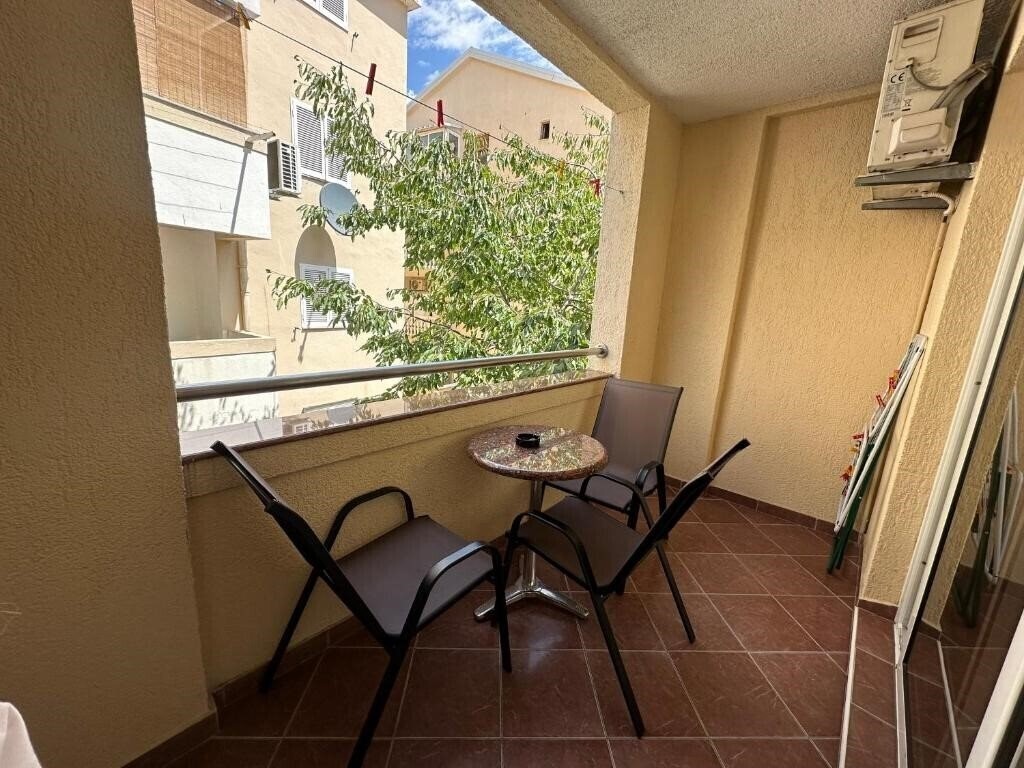 Zdjęcie Jovan Apartments 3*