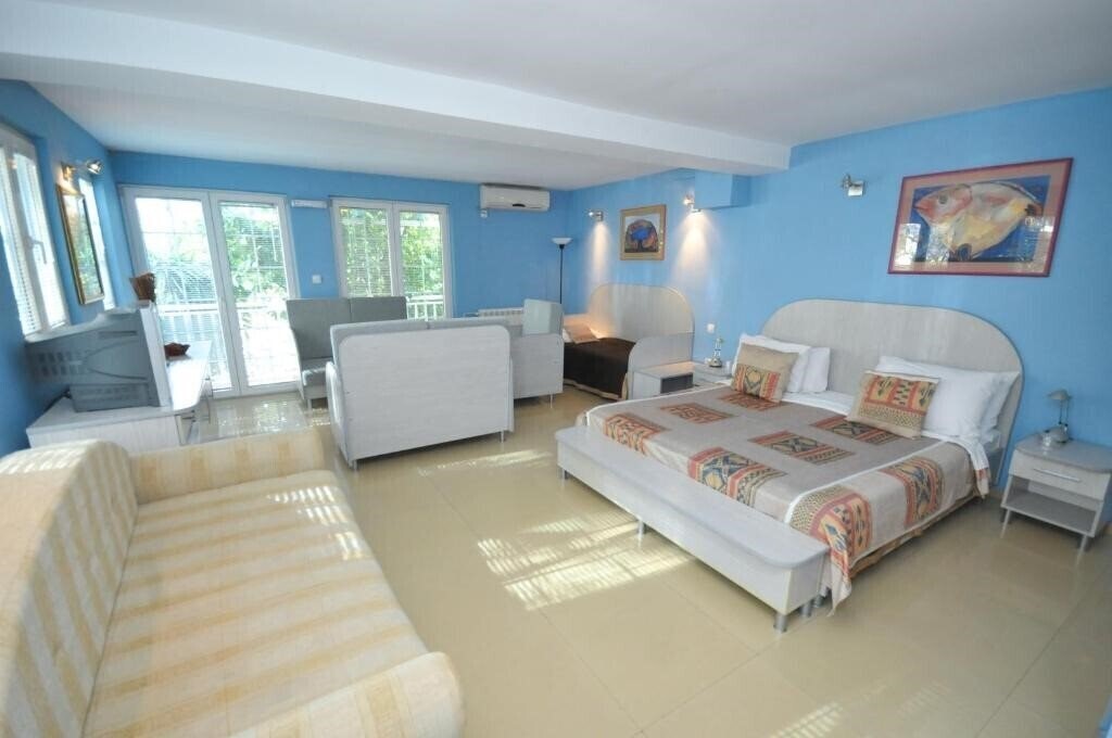 Фотографія Oaza 3*