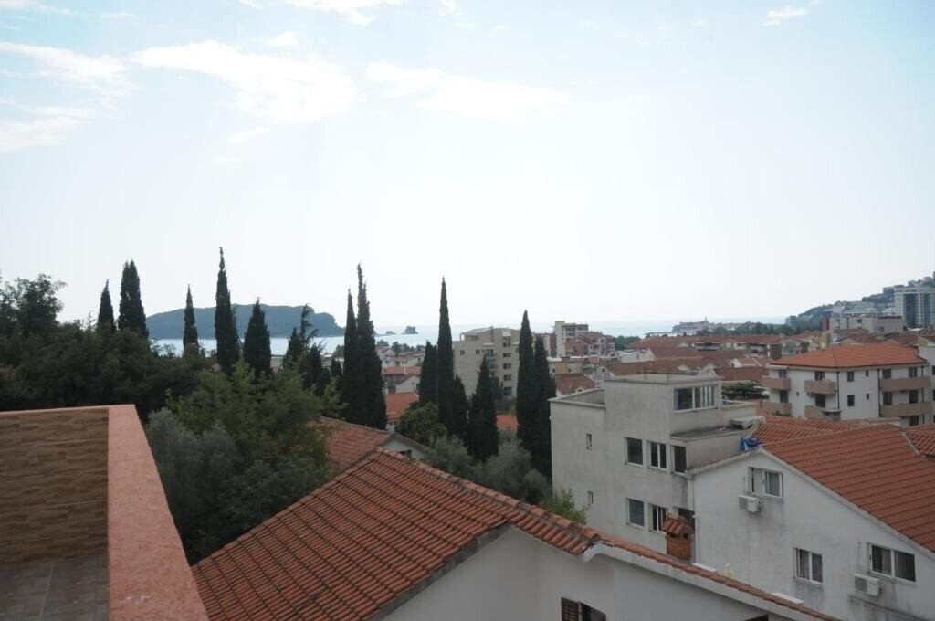 Hotel Anastasia Bozovic 3*