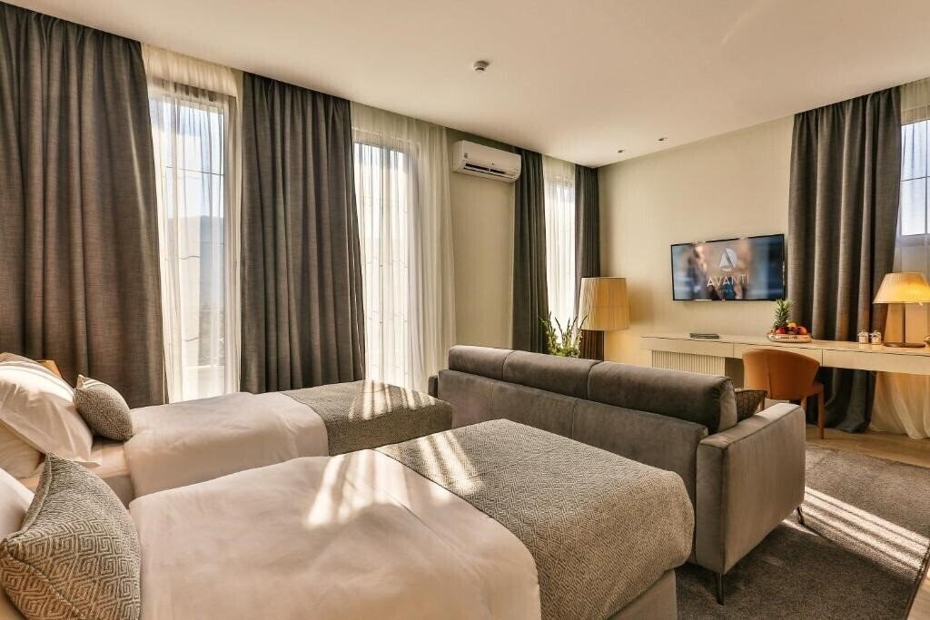 Фотографія Avanti 4*