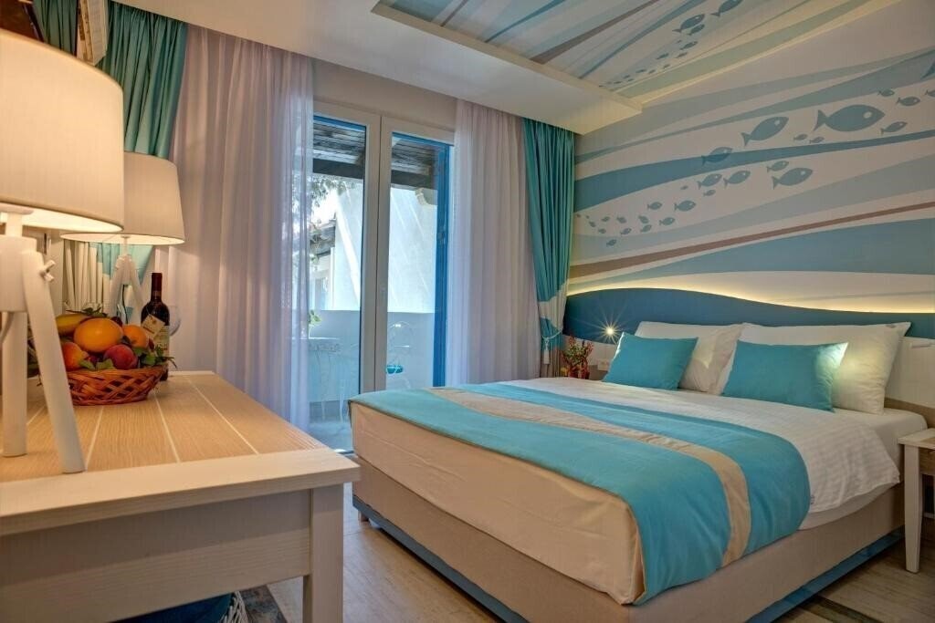 Фото Aleksandar Hotel 4*