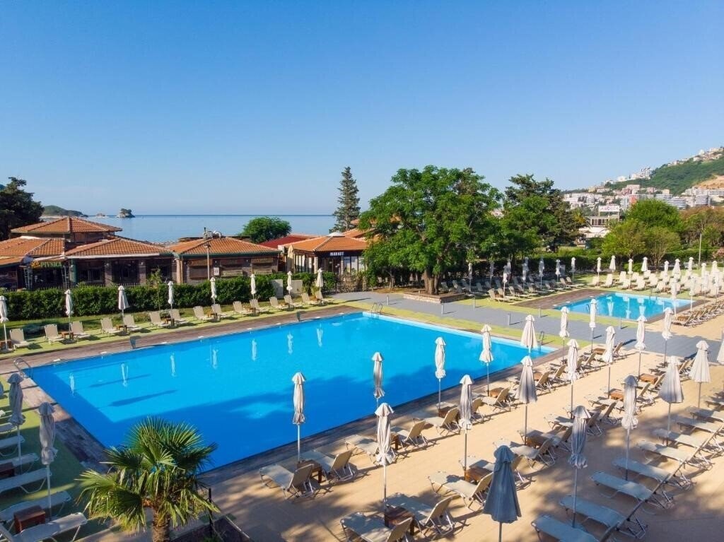 Фотографія Aleksandar Hotel 4*