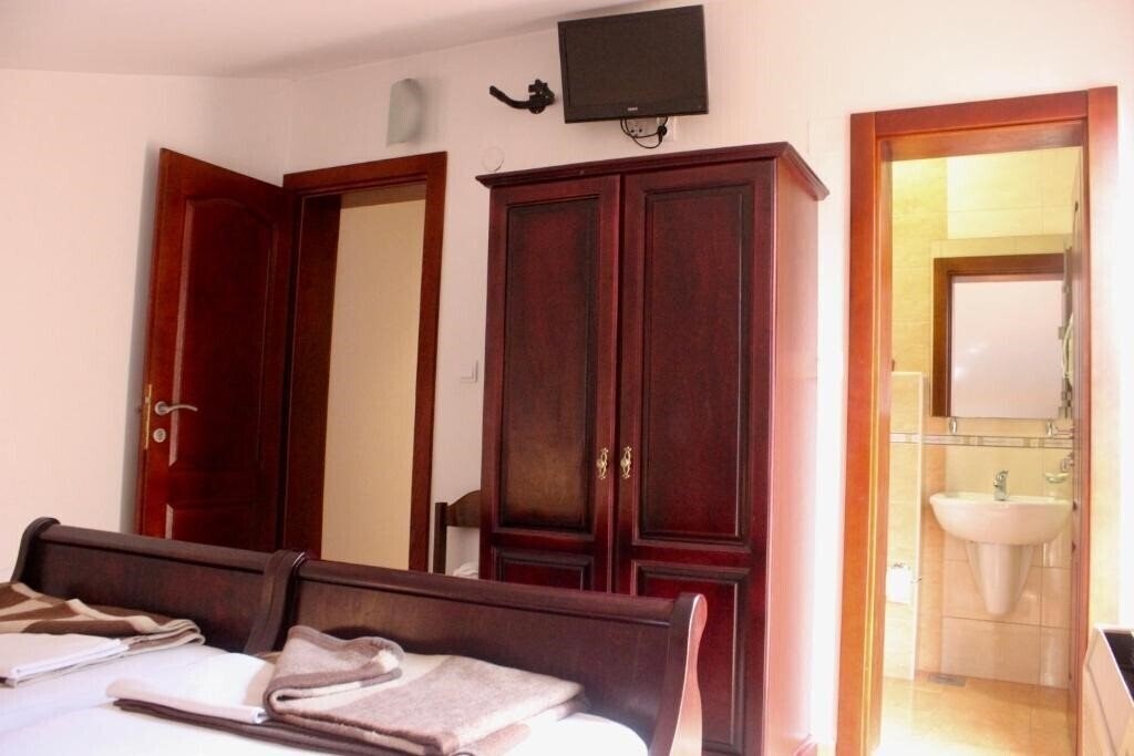 Zdjęcia Nir Apartment 3*