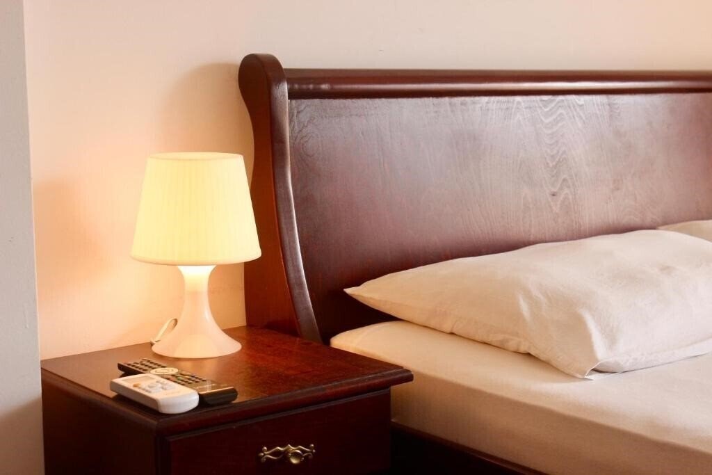 Zdjęcie Nir Apartment 3*