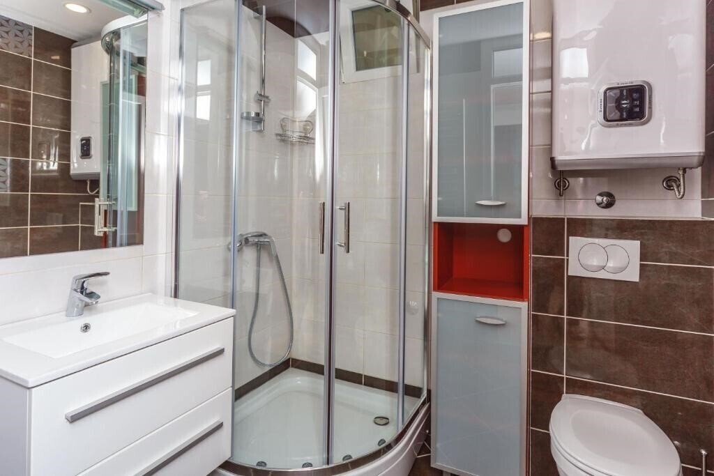 Hotel Villa Popovic 3*