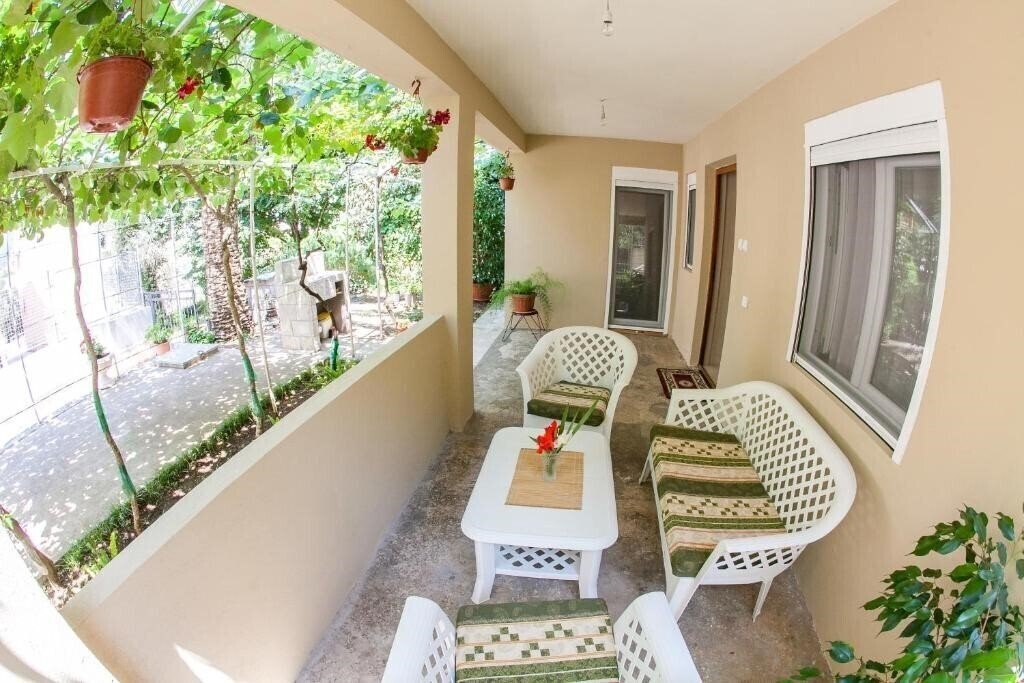 Фотография Guest House Lidija 3*