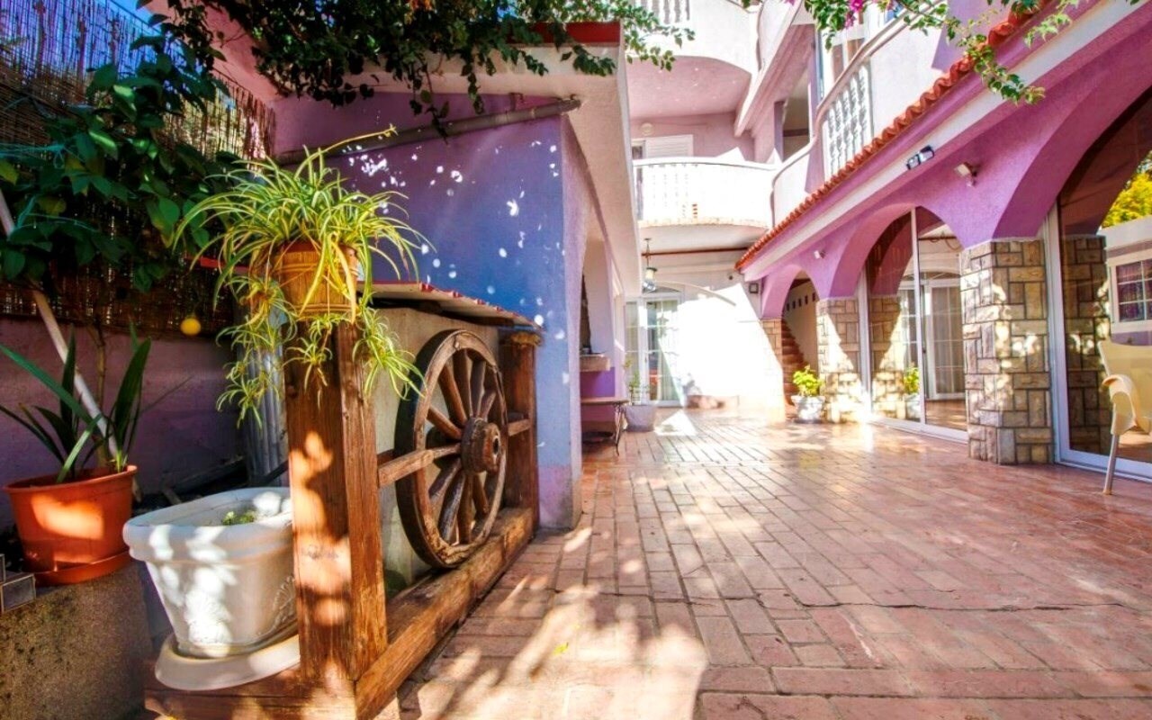 Obraz Guest House Violet Aparthotel 2*