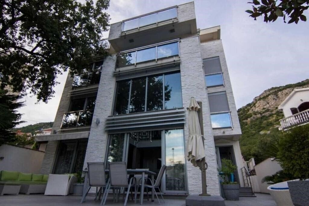 Zdjęcie Villa Ivan 4*