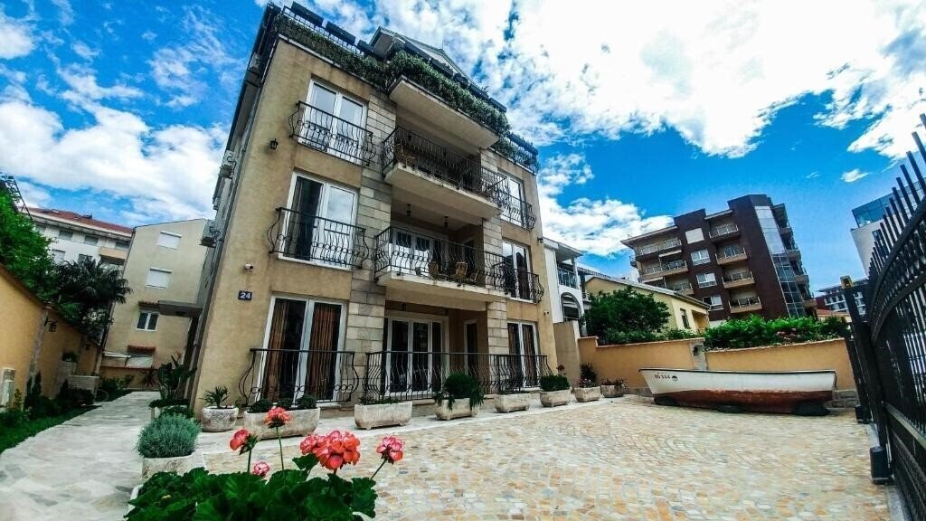 Фотографія Villa Franeta Apartments 4*