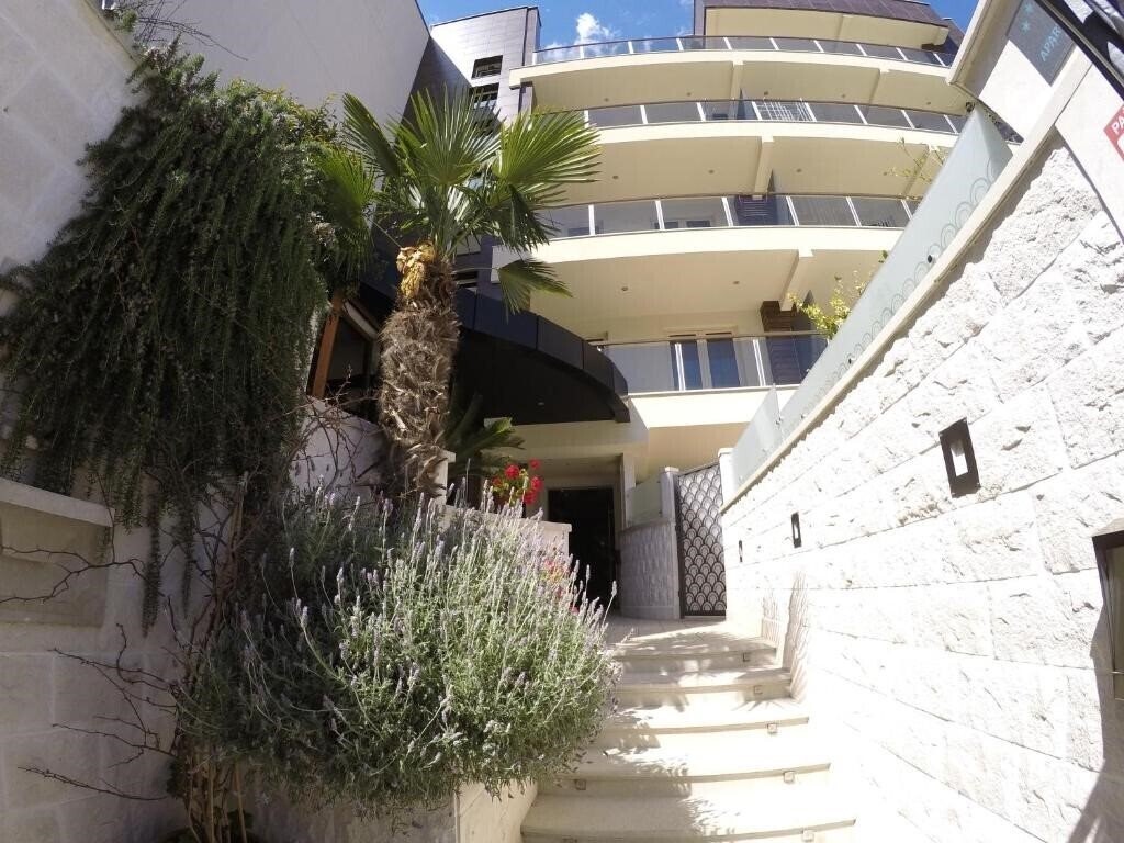 Obraz Villa M Palace 4*