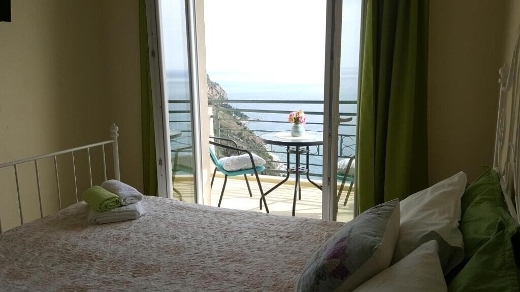 Zdjęcia Light House Budva 3*