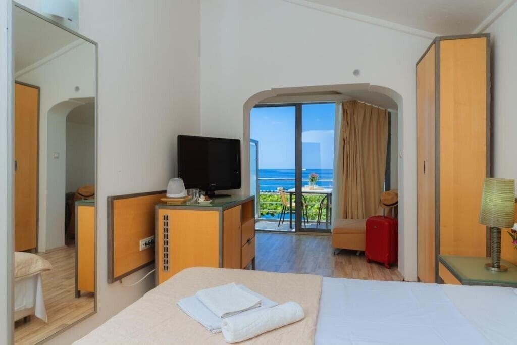 Zdjęcie Savojo Small Hotel 2*